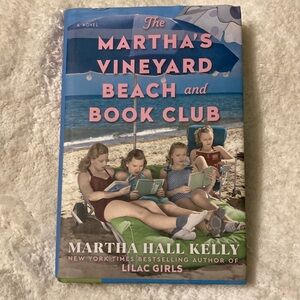 The Martha's Vineyard Beach and Book Club Novel in new condition